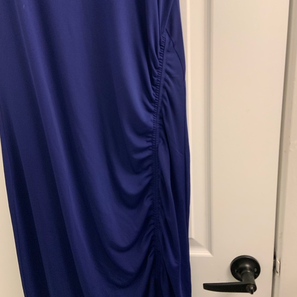 Navy dress with tag - Picture 2 of 3